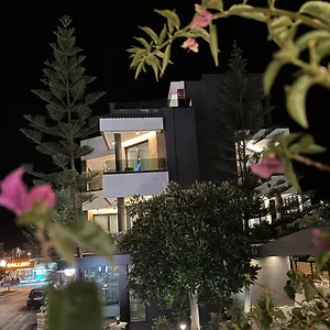 Joni Premium 4*, Ksamil Albânia